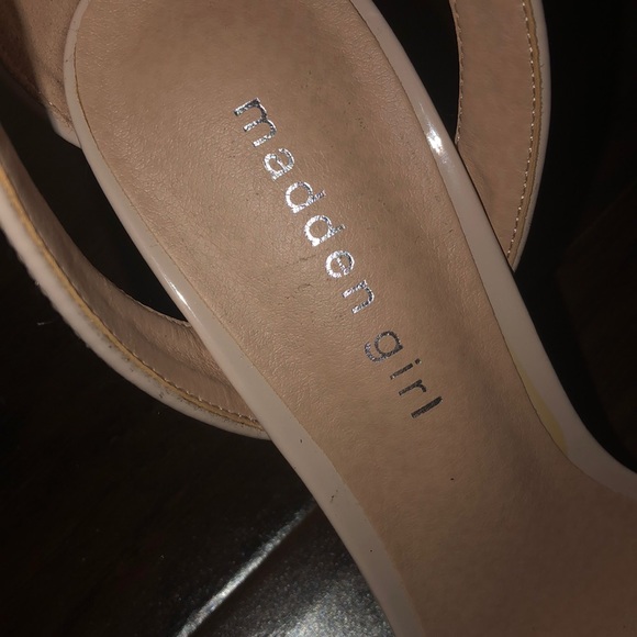 Nude Heels !! NEVER WORN - Picture 4 of 4